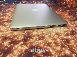 2015 Apple MacBook Pro 13 Retina/ 2.7Ghz Core i5 / 8GB / 256GB SSD OS Monterey