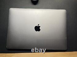 Apple MacBook Pro 13 2017 2.3 i5 16GB 256GB SSD No Touch Bar Space Gray Good