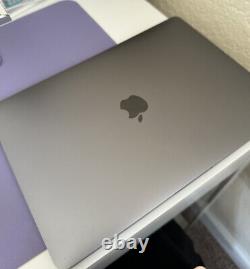 Apple Macbook Pro 13.3 (256GB SSD, Intel Core i5 7th gen, 2.30GHz, 8GB RAM)