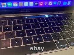 13 Apple Macbook Pro Core i7 4.0GHz Turbo 1TB SSD 16GB A1706 TouchBar Garantie