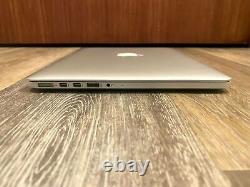 Apple MacBook Pro 13 Retina 1TB SSD 16GB i7 3Ghz Monterey 3 Year Warranty
Apple MacBook Pro 13 Retina 1TB SSD 16GB i7 3Ghz Monterey Garantie de 3 ans
