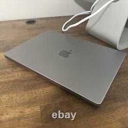 Apple MacBook Pro 14 M1 Pro 2021 16/512 Gris sidéral
